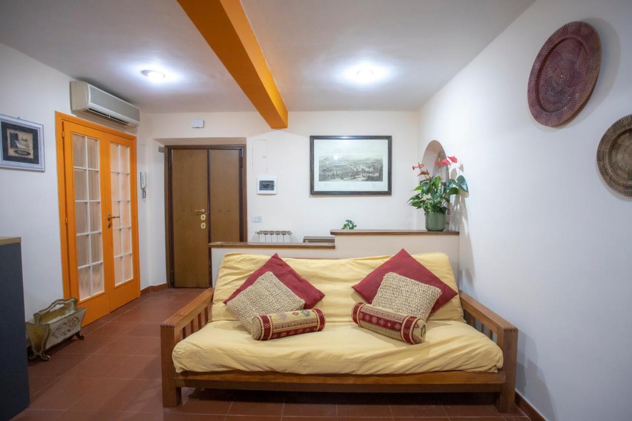 Homehouse Serpenti - Colosseum - Rione Monti 로마 외부 사진