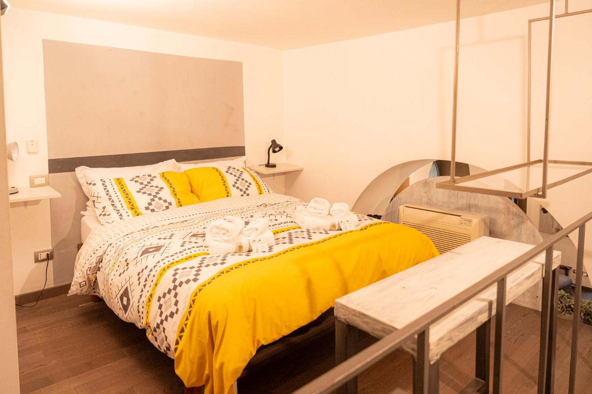 Homehouse Serpenti - Colosseum - Rione Monti 로마 외부 사진